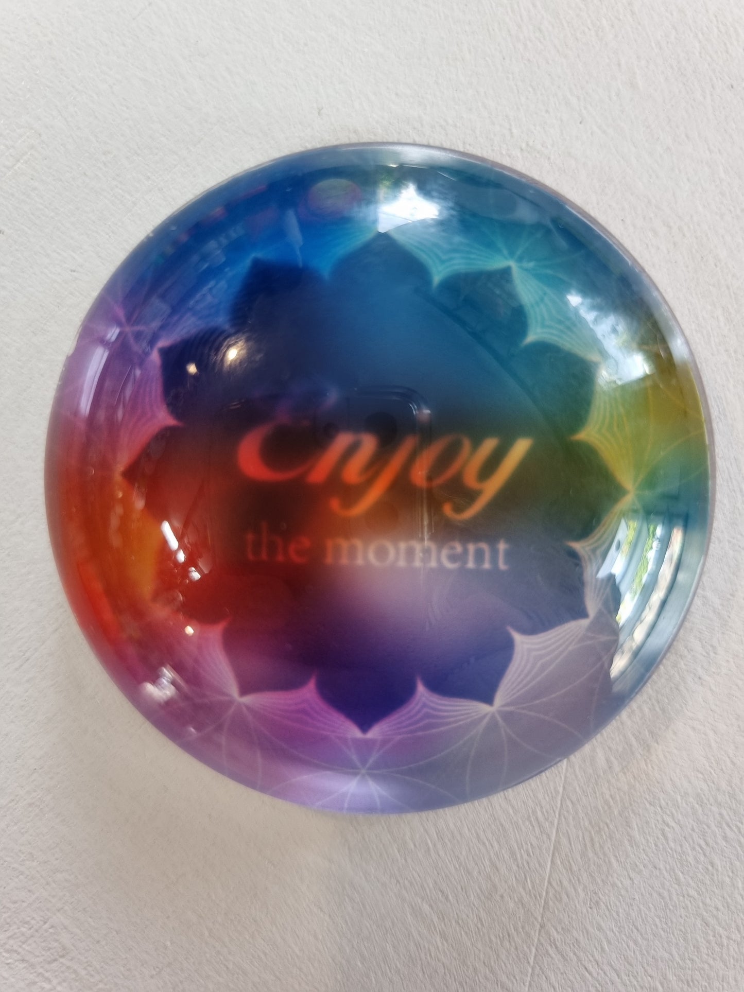 Round Glass Magnet with Inspirational Wording