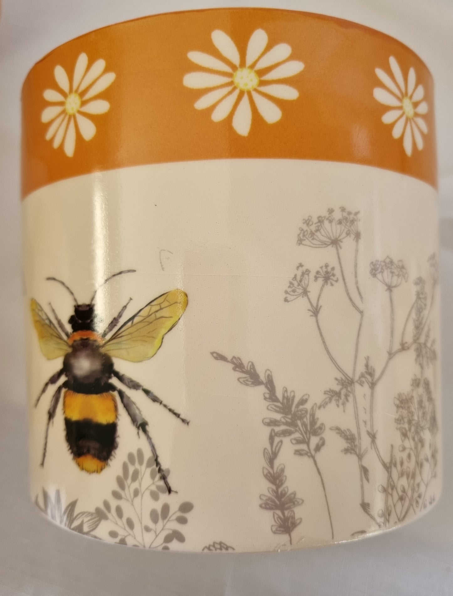 Floral Bee Pot