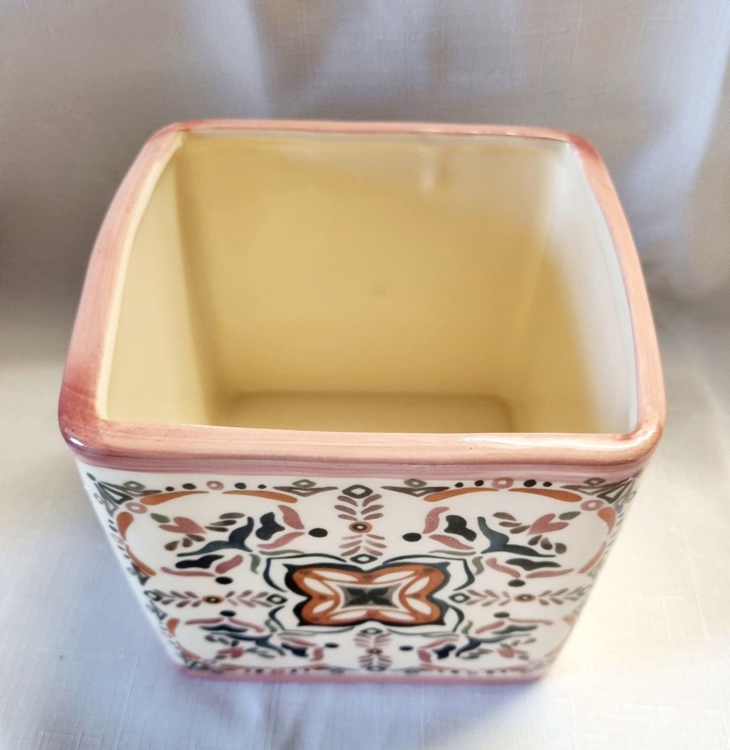 Square Patchwork Pink Tone Pot